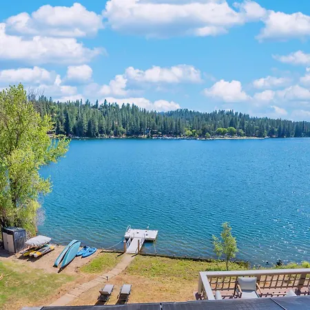 Lakefront Villa With 180 Degree View Private Dock And Boats